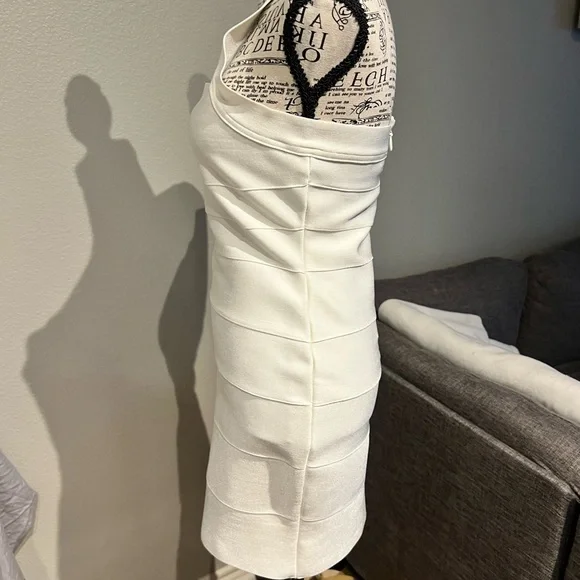 Herve Leger White Strapless Dress - Picture 5 of 5